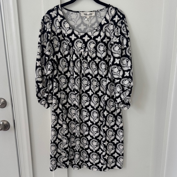 Diane Von Furstenberg Dresses & Skirts - NWT DIANE VON FURSTENBERG Noelle Mini Dress In Woodcut Size XL